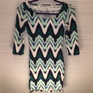 Patterned bodycon dress